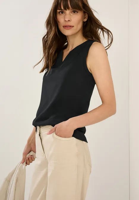 Top in Unifarbe Black