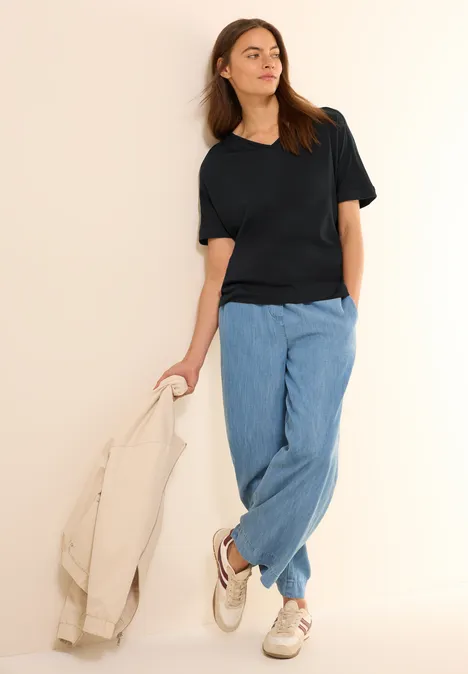 T-Shirt mit Zierdetail Black