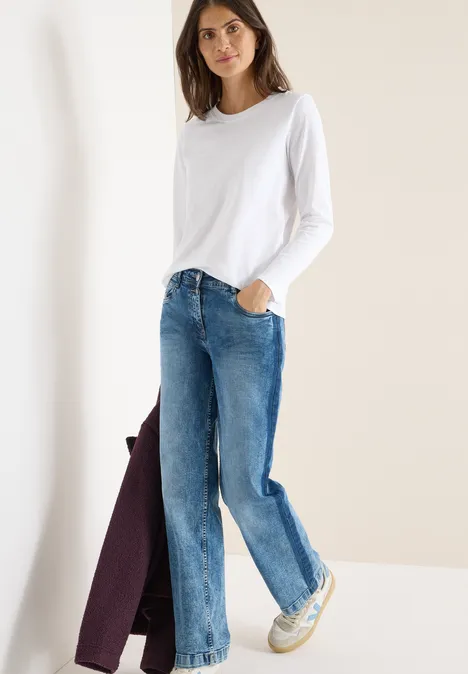 Basic shirt met ronde hals White Basic shirt met ronde hals White