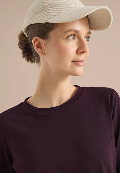 Basic Rundhalsshirt eggplant red