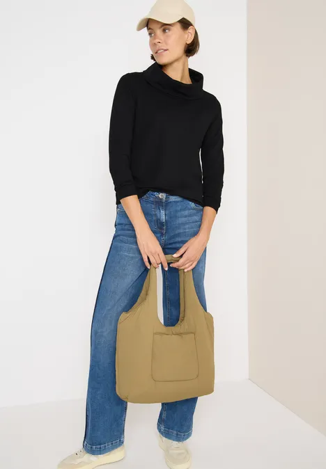 Shirt mit großem Kragen Black Shirt mit großem Kragen Black