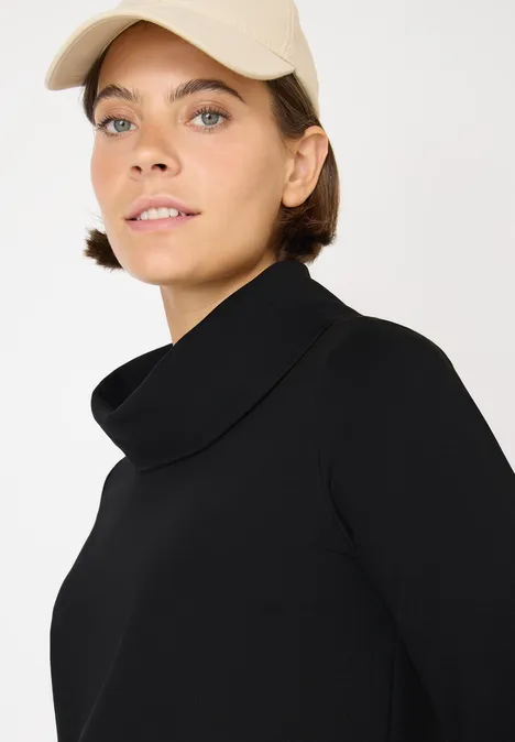 Shirt mit großem Kragen Black Shirt mit großem Kragen Black