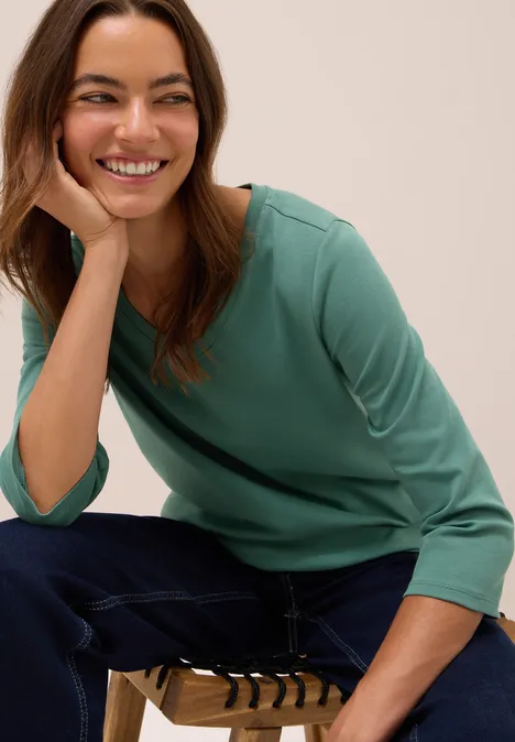 Basic V-Neck Shirt jewel green