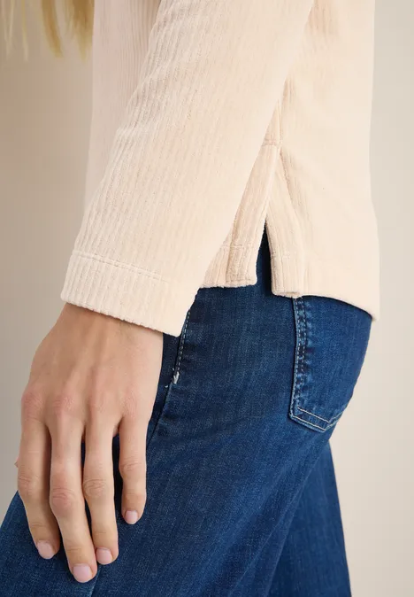 Cordshirt mit Kapuze oat milk beige