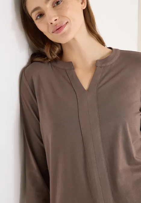 Shirt null Shirt null