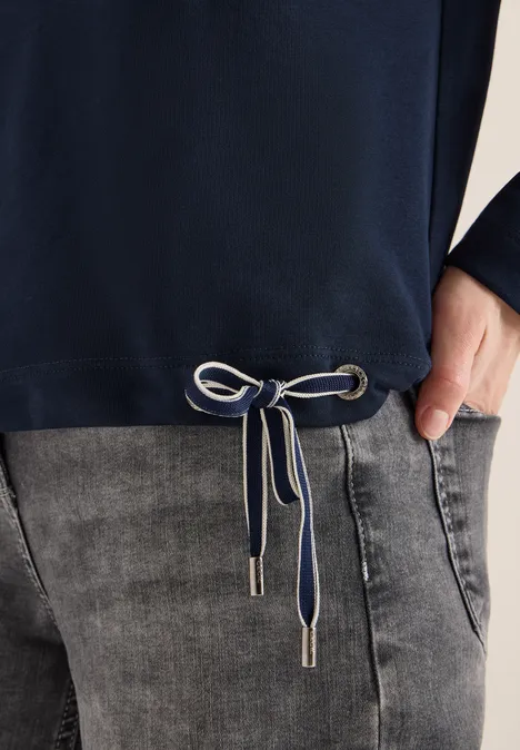 Shirt met borduursel universal blue