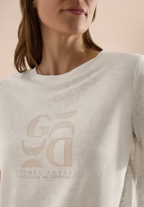 Wit longsleeve sweater met subtiele beige logoprint op de voorkant