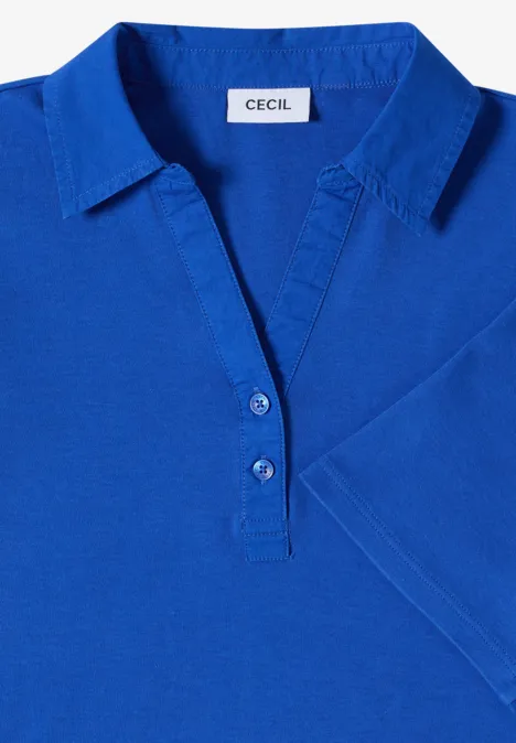 Basic Poloshirt mit Kurzarm surf blue Ein leuchtend blaues Poloshirt mit kurzem Kragen, Knopfleiste und Cecil-Logo