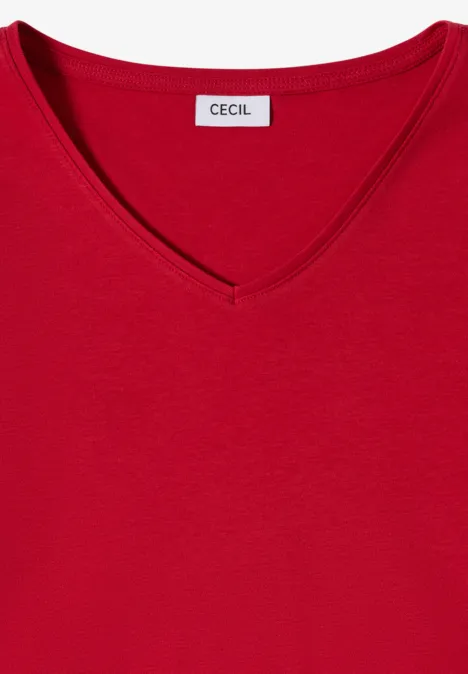 Basic T-Shirt aus Baumwolle tamarillo red Rotes V-Neck-Shirt mit kurzem Arm und Markenlabel 'Cecil'.