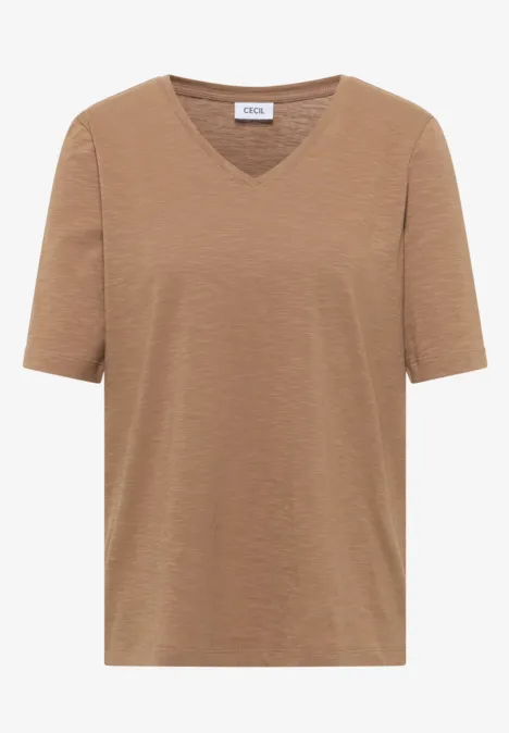 Beiges T-Shirt mit V-Ausschnitt und kurzen Ärmeln.