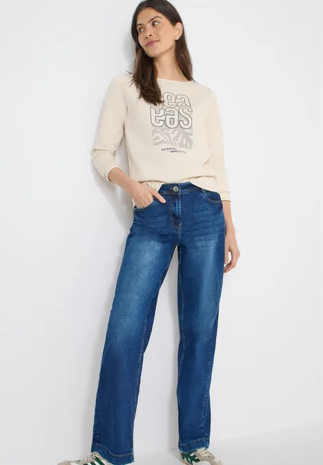 Shirt met borduursel pearl beige Shirt met borduursel pearl beige