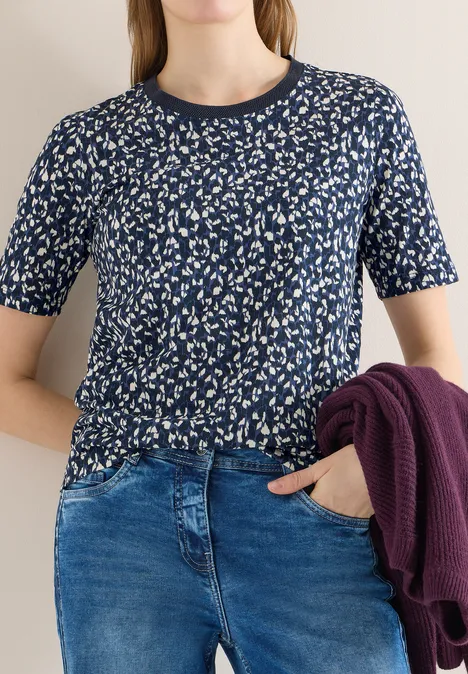 Wzorzysta koszulka universal blue Wzorzysta koszulka universal blue