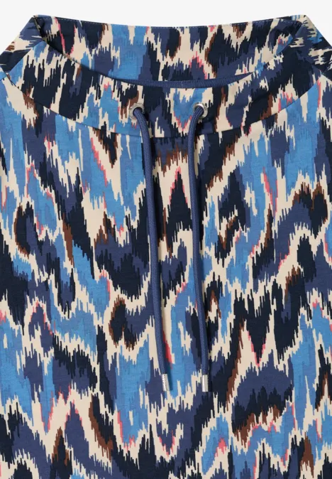 T-shirt à motifs cloud blue