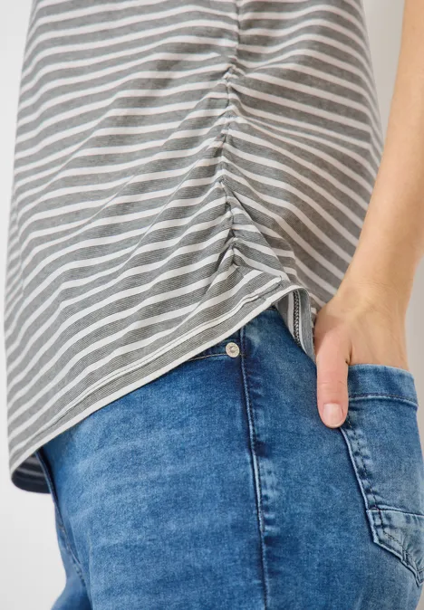 Kurzarm Shirt mit seitlicher Raffung khaki Kurzarm Shirt mit seitlicher Raffung khaki