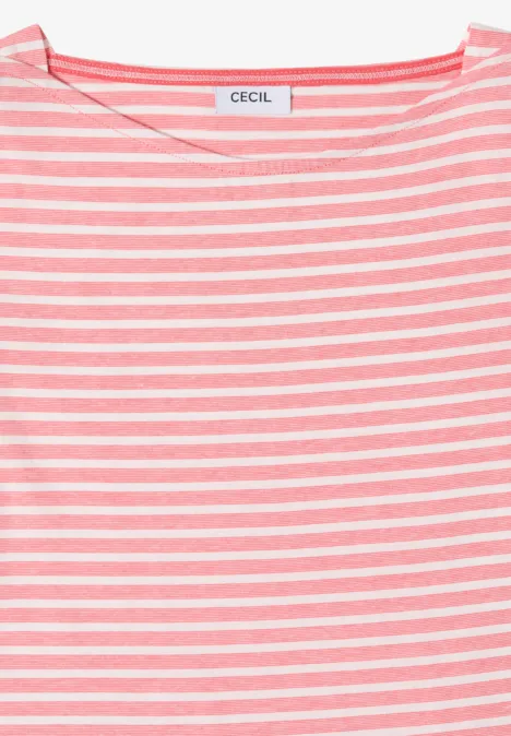 Gefaltetes rosa-weiß gestreiftes T-Shirt mit Label 'CECIL'.
