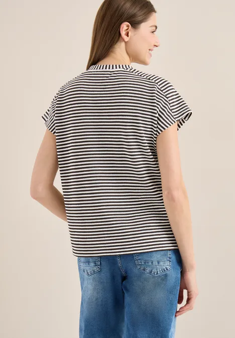 T-Shirt mit Split Neck und Struktur macchiato brown T-Shirt mit Split Neck und Struktur macchiato brown