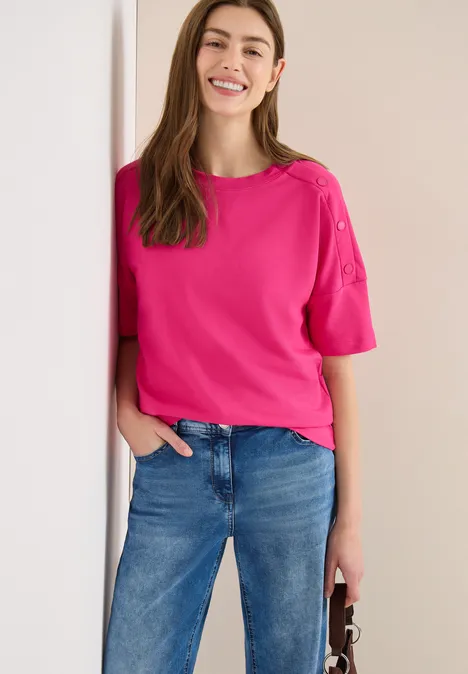 T-Shirt mit Rundhals und Knopfdetail beetroot pink