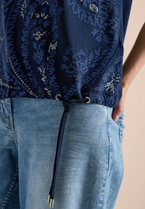 Shirt met ronde hals en frontprint universal blue