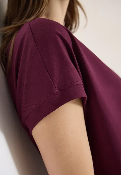 T-shirt à manches courtes et col en V en couleur unie sweet grape red