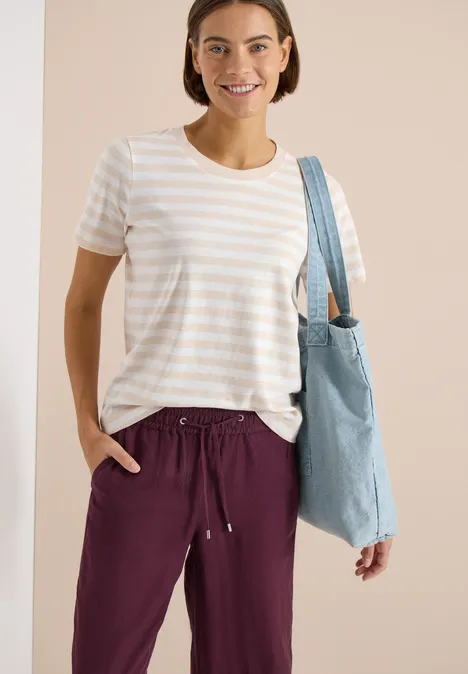 Shirt met ronde hals en strepen pearl beige Shirt met ronde hals en strepen pearl beige