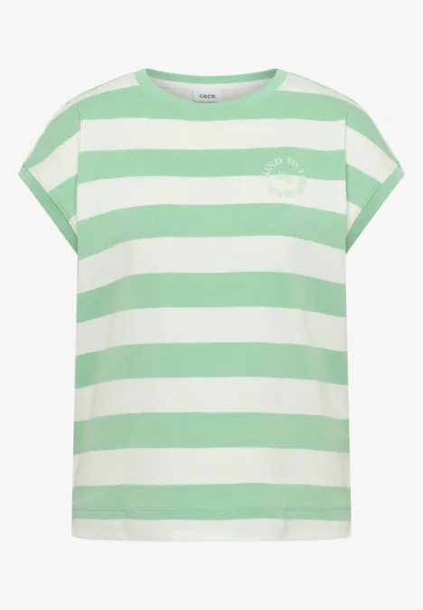 Losvallend T-shirt met brede lichtgroene en witte horizontale strepen en doorlopende mouwen.