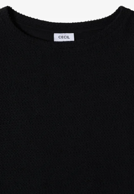 T-Shirt mit Boatneck im Ajour-Look Black Schwarzer, fein gestrickter Pullover mit Rundhalsausschnitt und Label 'Cecil'.