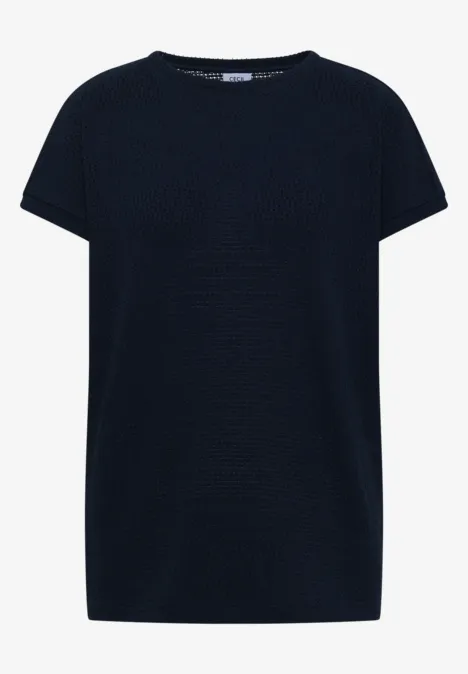 T-Shirt mit Boatneck im Ajour-Look universal blue Ein schlichtes, dunkelblaues T-Shirt mit kurzem Arm und Rundhalsausschnitt.