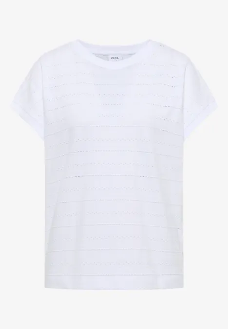 Einfaches weißes T-Shirt mit kurzen Ärmeln auf weißem Hintergrund.