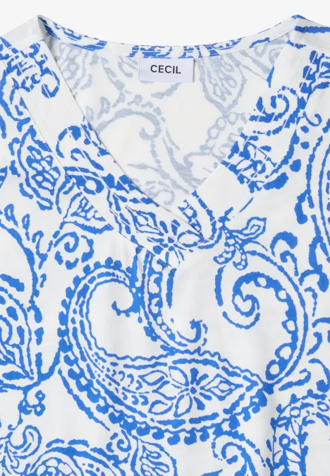 T-Shirt mit V-Neck und Print vanilla white Weißes Top mit V-Ausschnitt und blauem Paisley-Muster von CECIL.