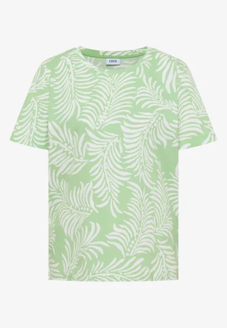 Lichtgroen T-shirt met wit tropisch bladerenpatroon.