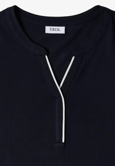 T-Shirt mit Split Neck in Unifarbe urban dark blue Schwarzes Shirt mit V-Ausschnitt, weißer Paspel und CECIL-Label