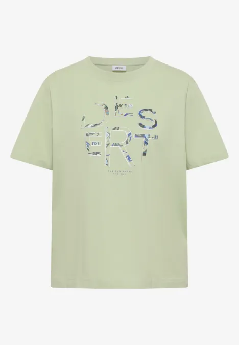 T-Shirt mit Rundhals und Frontprint raw matcha lime Hellgrünes T-Shirt mit 'DESERT'-Schriftzug, verziert mit dezentem Wüstenmuster