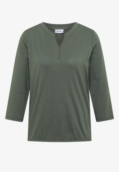 3/4-Arm Shirt mit Split Neck und Elastiksaum dried olive green Olivegrünes Shirt mit 3/4-Ärmeln und kurzem Knopfverschluss am V-Ausschnitt.