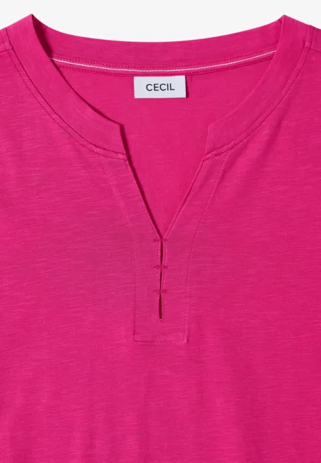 3/4-Arm Shirt mit Split Neck und Elastiksaum pink flash Pinkes T-Shirt mit V-Ausschnitt und CECIL-Label am Kragen.