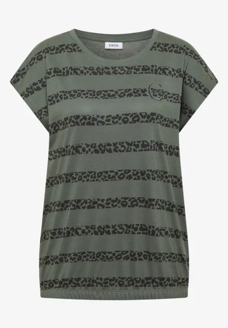 T-Shirt mit Rundhals und Leo-Streifen dried olive green Olivgrünes T-Shirt mit schwarzen Leoparden-Print-Streifen, überschnittener Schulter und Brusttasche