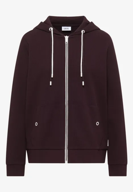 Veste à manches longues, à capuche et texturée berry red Dunkelroter Kapuzenpullover mit Reißverschluss, weißen Kordeln und aufgesetzten Taschen.