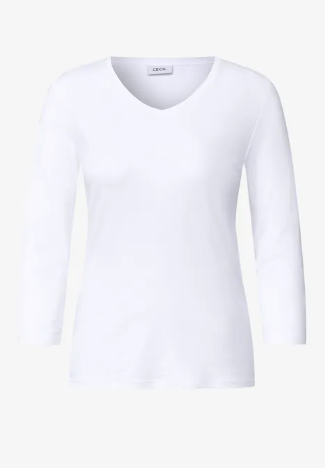 T-shirt blanc à manches 3/4 et col en V.