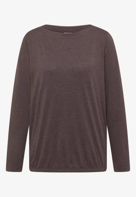 Schlichtes, braunes Damenlangarmshirt mit rundem Halsausschnitt