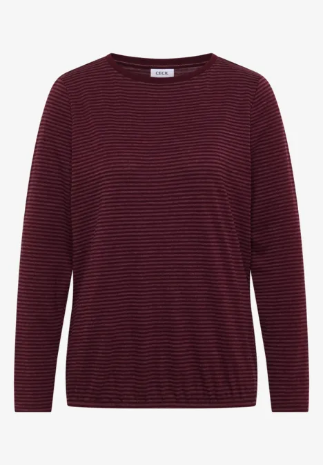 Dunkelroter, langärmliger Pullover mit feinen schwarzen Streifen und rundem Ausschnitt.