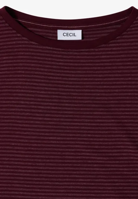 Bordeauxrotes, gestreiftes Langarmshirt mit rundem Ausschnitt von Cecil.