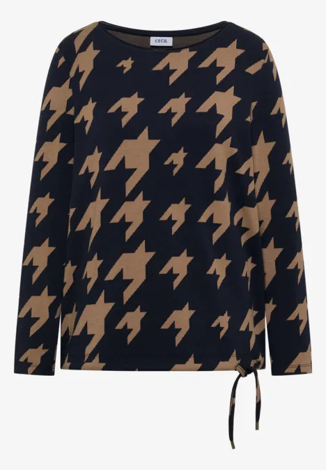 Shirt met lange mouwen, boothals en print urban dark blue Dunkelblaues Langarmshirt mit beigem Hahnentritt-Muster und seitlicher Kordel am Saum