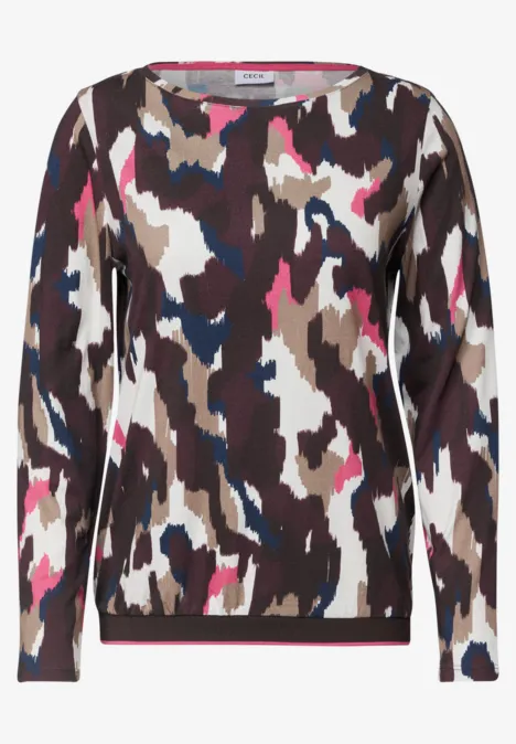 T-shirt à manches longues, col bateau et imprimé pink flash Langärmliges Damenoberteil mit buntem Camouflage-Muster in Braun, Weiß, Blau und Pink.