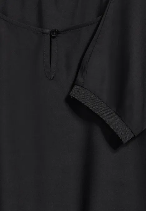 Bluse in Unifarbe Black
