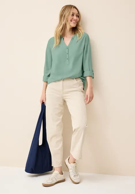 Bluse in Unifarbe matcha green