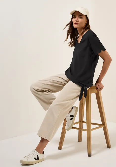 Blusenshirt mit Knoten Black