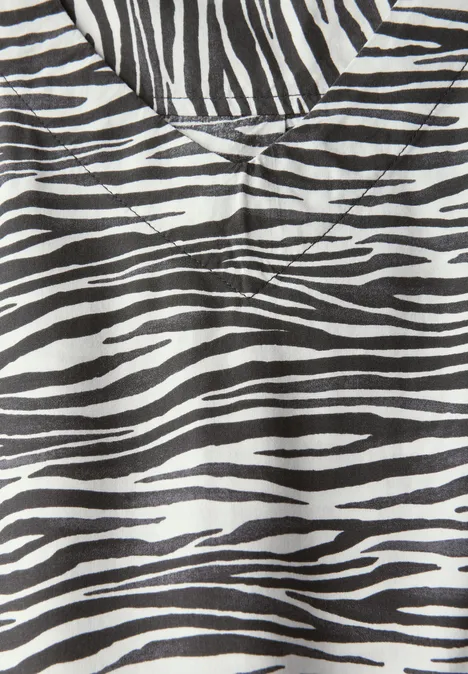 Blusenshirt mit Zebra Print volcanic grey