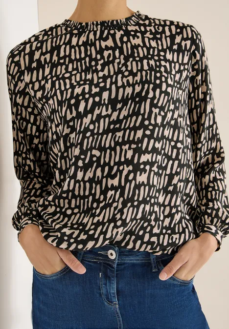 Blouse met gesmockte halslijn null