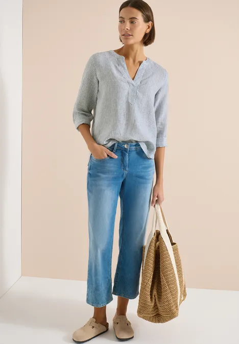 Blouse met 3/4 mouwen en gespleten hals in linnen just khaki