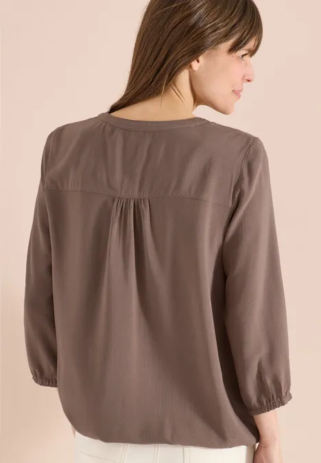 3/4-mouwen blouse met gespleten hals urban taupe 3/4-mouwen blouse met gespleten hals urban taupe