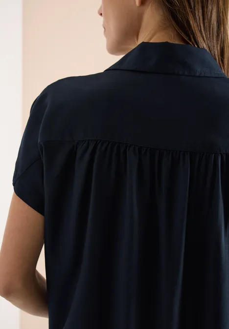 Basic blouse met overhemdkraag in effen kleur universal blue